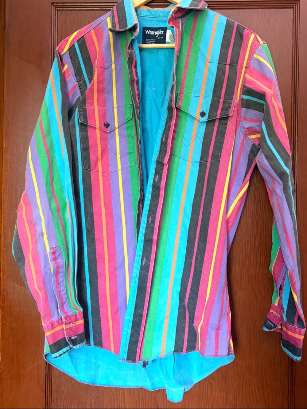Wrangler Bright Turquoise Button-Up Shirt